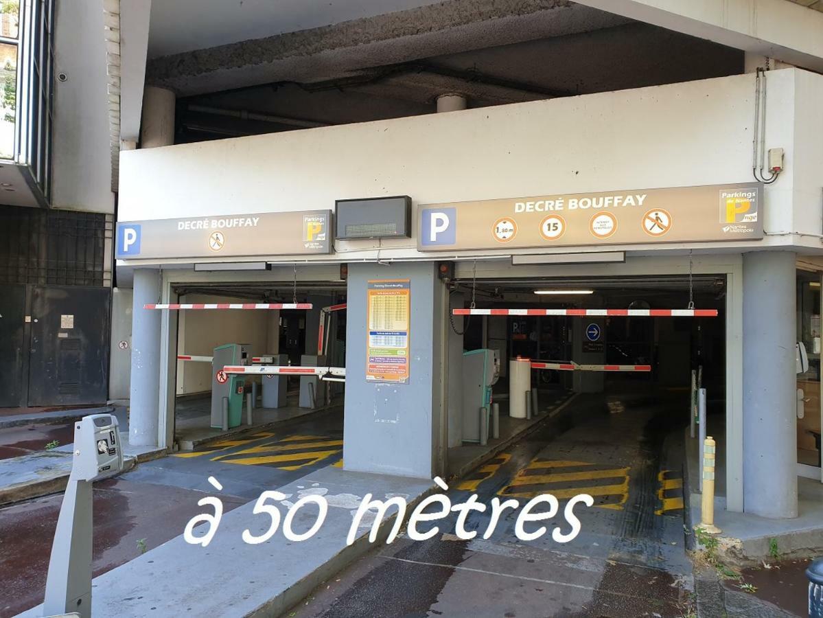 Ferienwohnung Le Nid Des Carmes Nantes Exterior foto